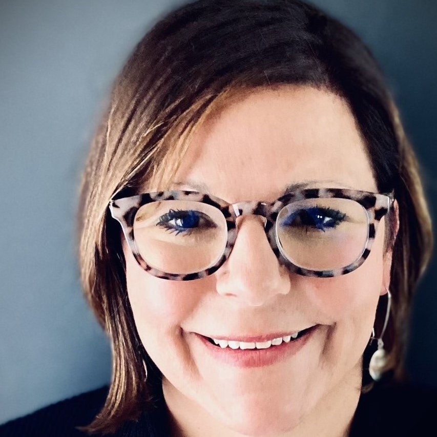 Headshot of Michelle Clare