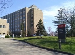 UC Victory Parkway Campus exterior